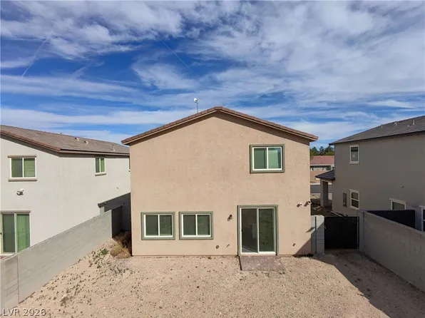 3915 Wesvan Ct, Las Vegas, NV 89121