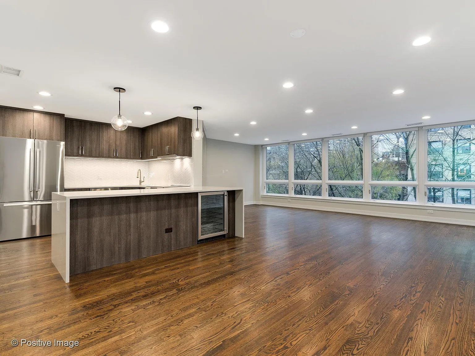 3 bed, 1800 sqft, $6,250 — Photo 4