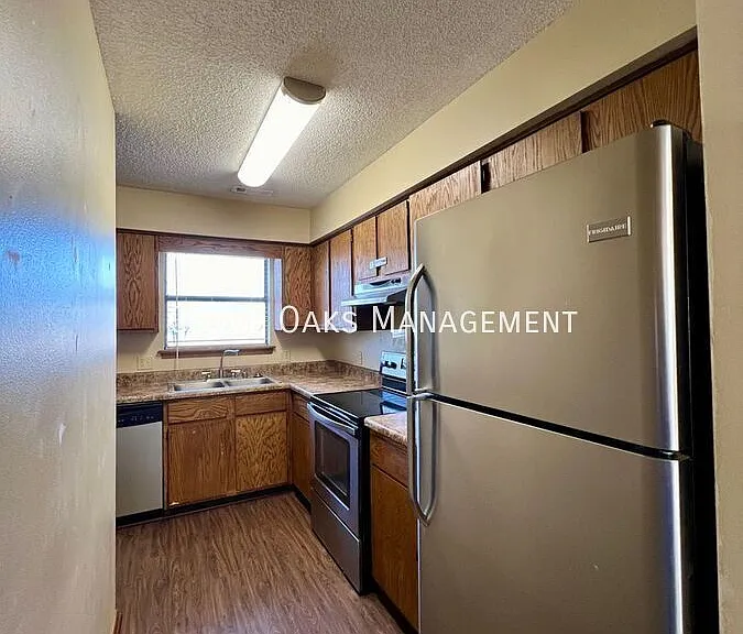 4098 N Sunflower Cir — Photo 3