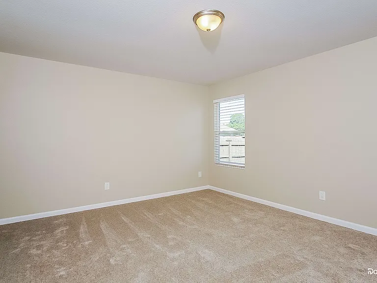 111 Firefly Ln — Photo 14