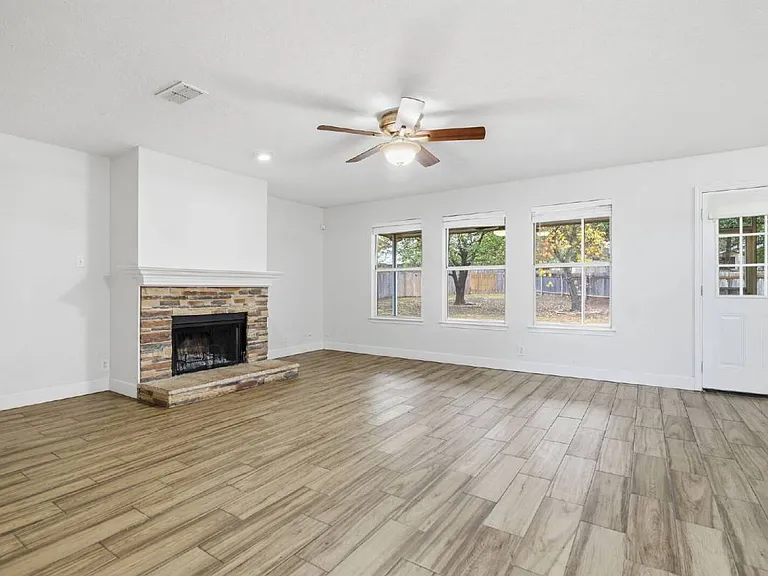 7442 Tall Cedar — Photo 6