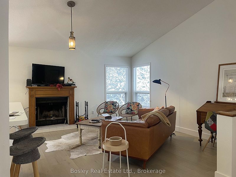 The Blue Mountains Townhouse for rent - 2 Bedrooms — photo 7