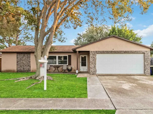 1023 Sycamore Dr, Rockledge, FL 32955