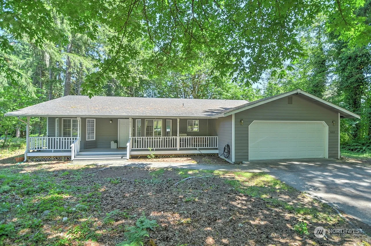 8212 Ethan Court SW photo 1