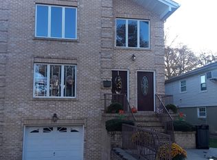 21 Belfield Ave, Staten Island, NY 10312