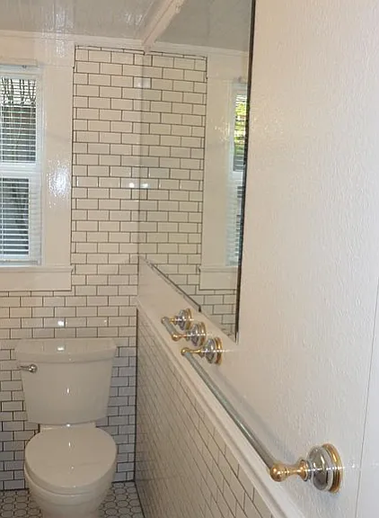 Bathroom mirror