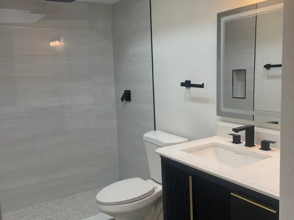 1845 S Highland Ave APT 11, Largo, FL 33756