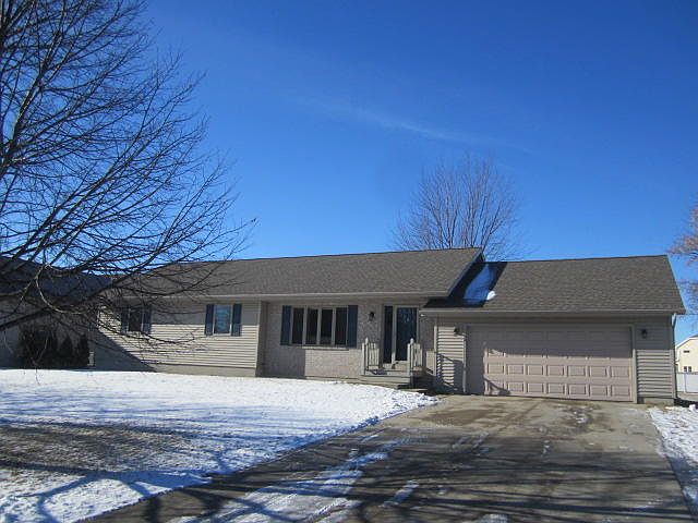 1st image of 2127 Tori Ln