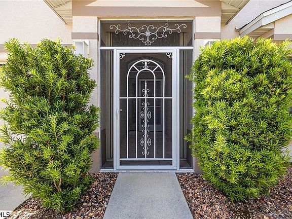 2nd image of 24419 Buckingham Way