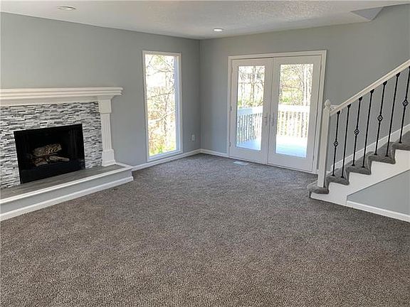 4th image of 21910 W 49th Ter