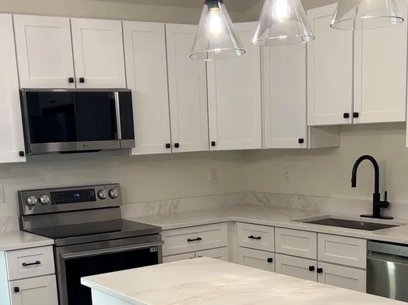 10237 Cairnsmore Pl, Mint Hill, NC 28227