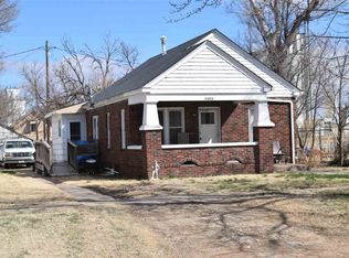 1023 N Maple St, Russell, KS 67665