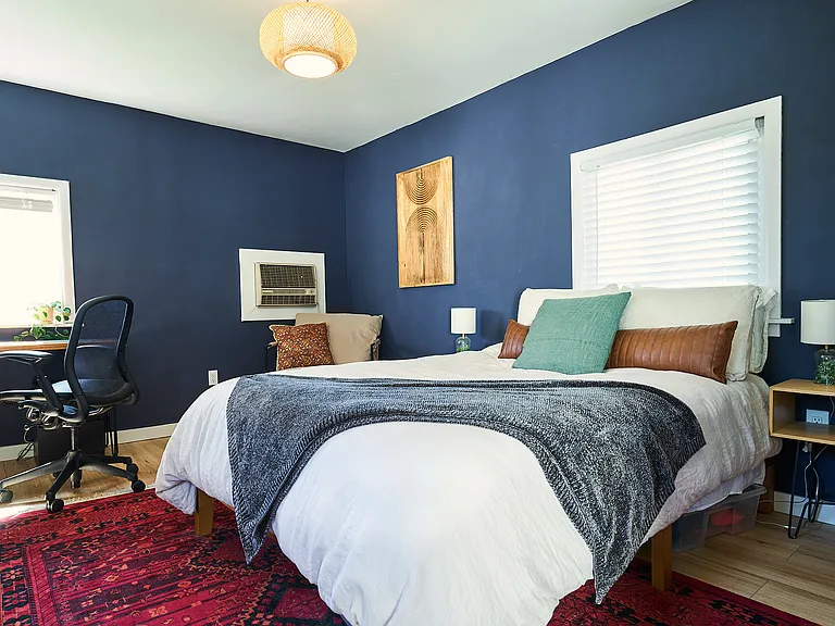 3758 N Saint Paul St — Photo 12