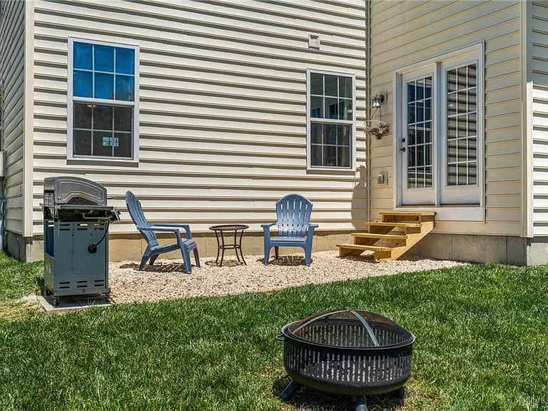 7428 Bostelman Pl — Photo 35