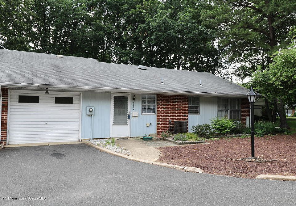 1st image of 980A Aberdeen Dr