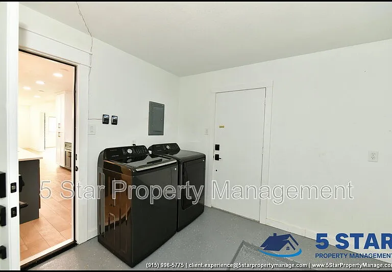 3217 Wedgewood Dr — Photo 41