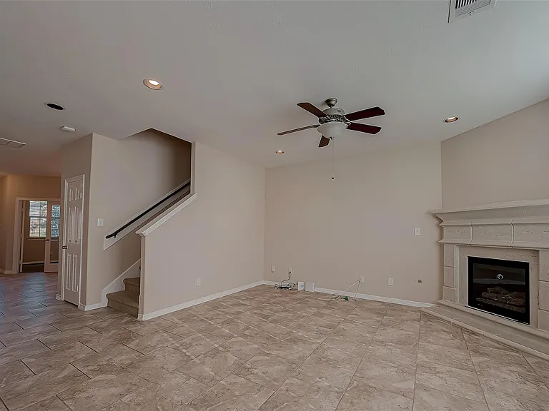 15923 Eldora Springs Ct — Photo 11