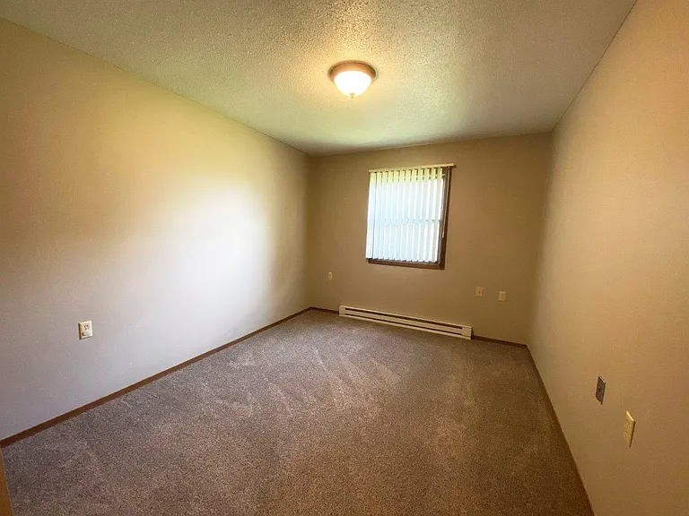 Bluestem Apartments — Photo 11