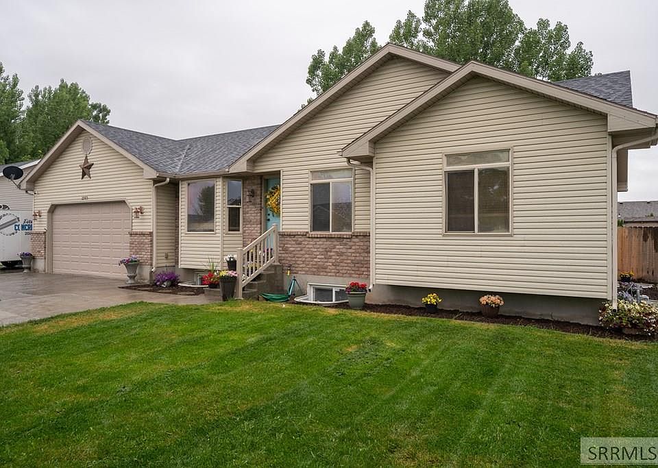 1st image of 2985 N Bliss Dr