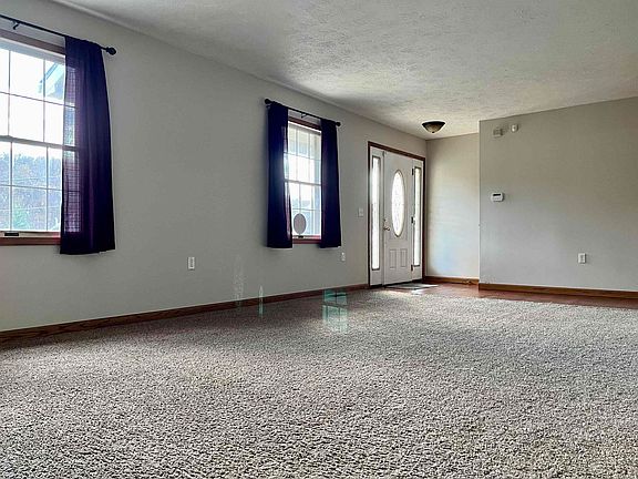 4th image of 7 Garwood Dr