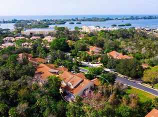 299 Woods Point Rd, Osprey, FL 34229