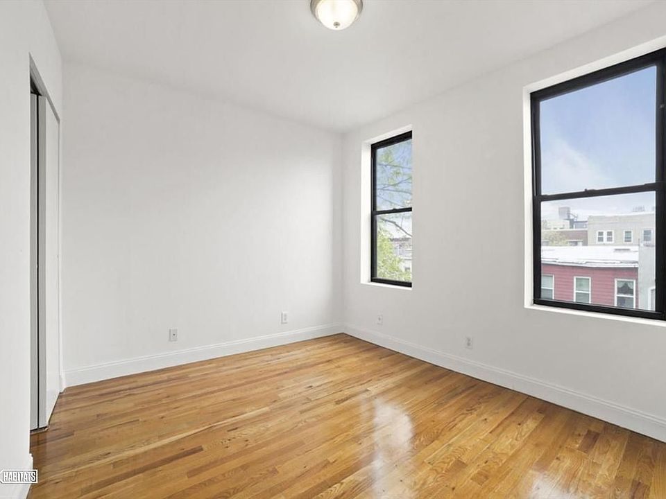 2nd image of 729 Lafayette Ave #3S