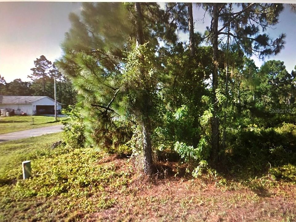2nd image of 734 Oro Ave S