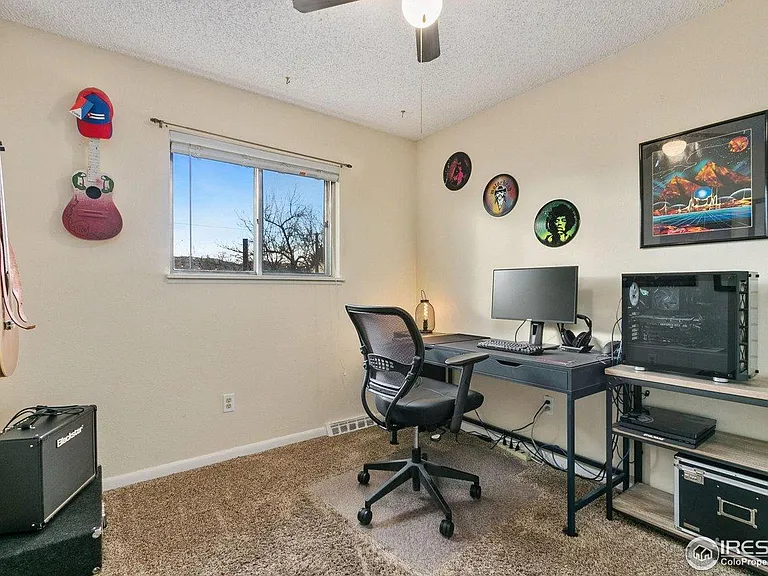 913 Ponderosa Dr — Photo 14