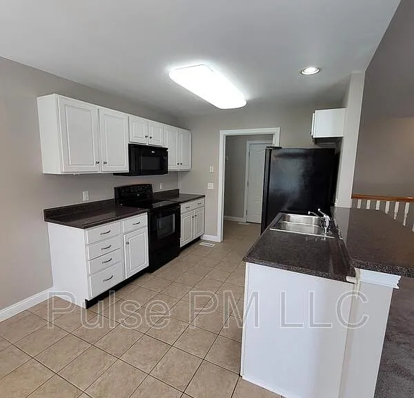 10189 Chestnut Oak Dr — Photo 10
