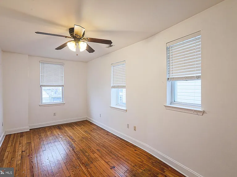 127 N Patterson Park Ave #1 — Photo 25