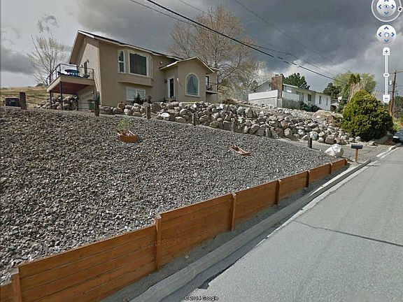 4th image of 3831 Ironton Dr