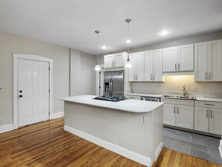 2226 Gravois Ave #1F — Photo 6