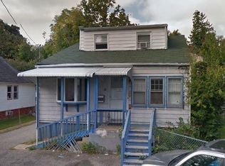 11 Collins Ave, Spring Valley, NY 10977