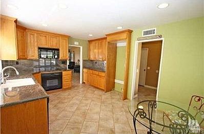 3rd image of 6046 Shasta Pl