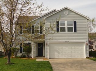 10070 Sapphire Berry Ln, Fishers, IN