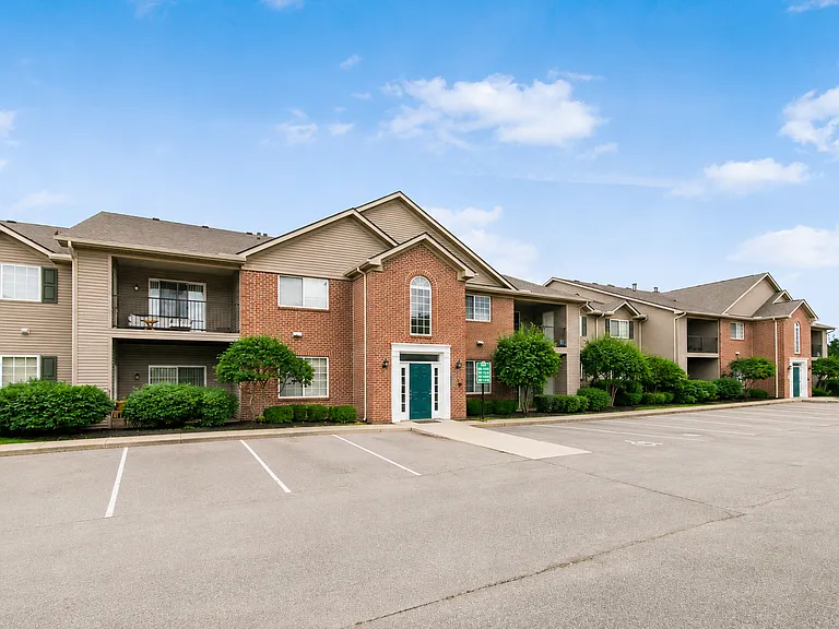 8057 Cranes Crossing Dr — Photo 2