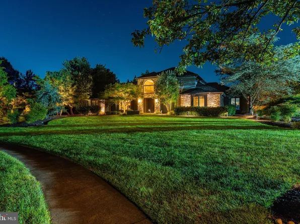 4 Barley Way, Horsham, PA 19044