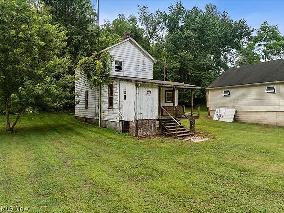 3rd image of 56684 Wegee Rd