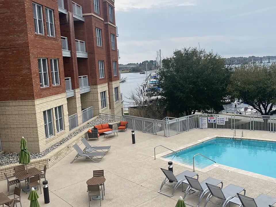 100 Sky Sail Blvd #422
