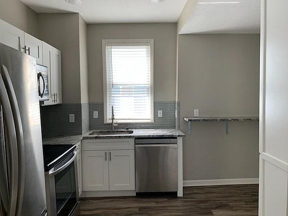 4th image of 1210 W 41st St APT A