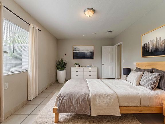 5th image of 1251 NW 56th Avenue