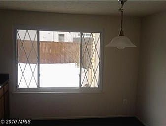 3rd image of 6420 Lacrosse Ln NE