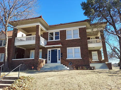 2800 N Robinson Ave #1 Photo 1