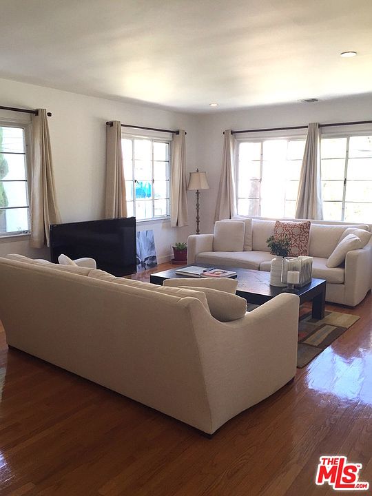 1st image of 2609 Glen Green St