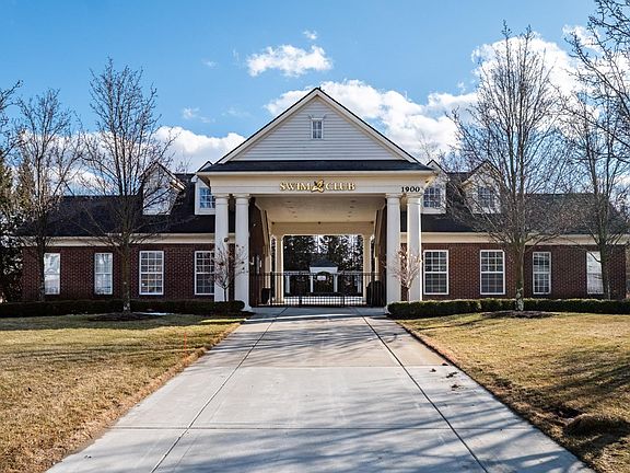 5th image of 21104 Alexa Dr #104