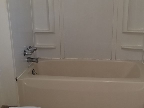 5th image of 70 Galpin St #2