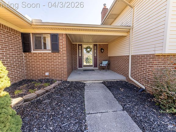 3rd image of 7016 Longwood Rd