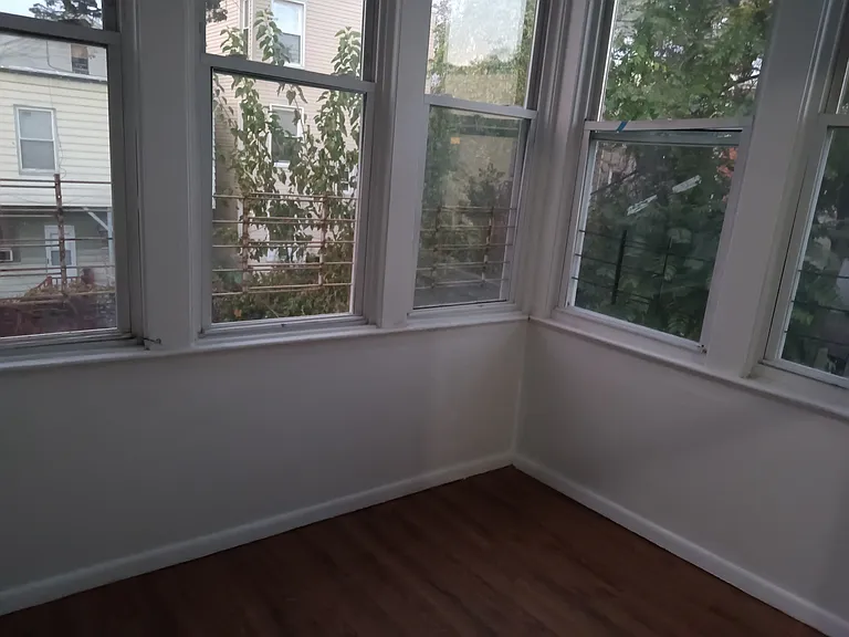 91 Ash St #7 — Photo 6