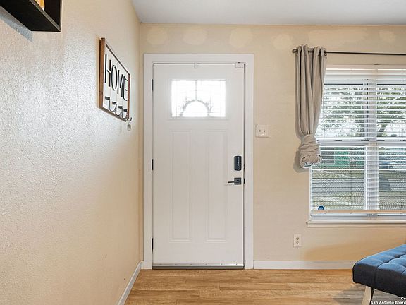 5th image of 4123 KING KREST DR