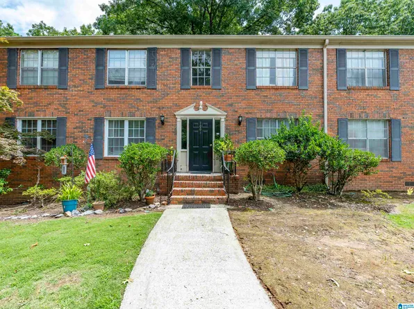 2001 Montreat Pkwy APT B, Vestavia Hills, AL 35216